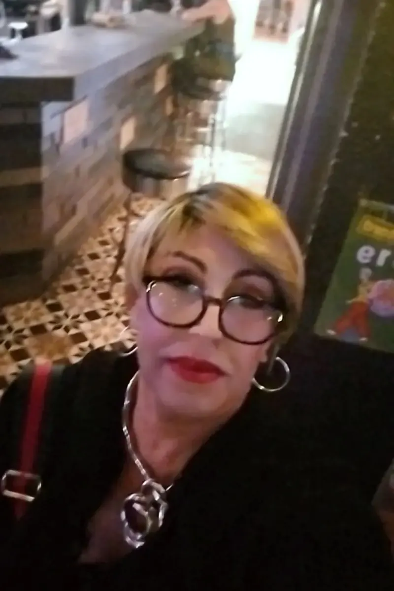 Veronica, femme trans à Wasselonne - photo de profil