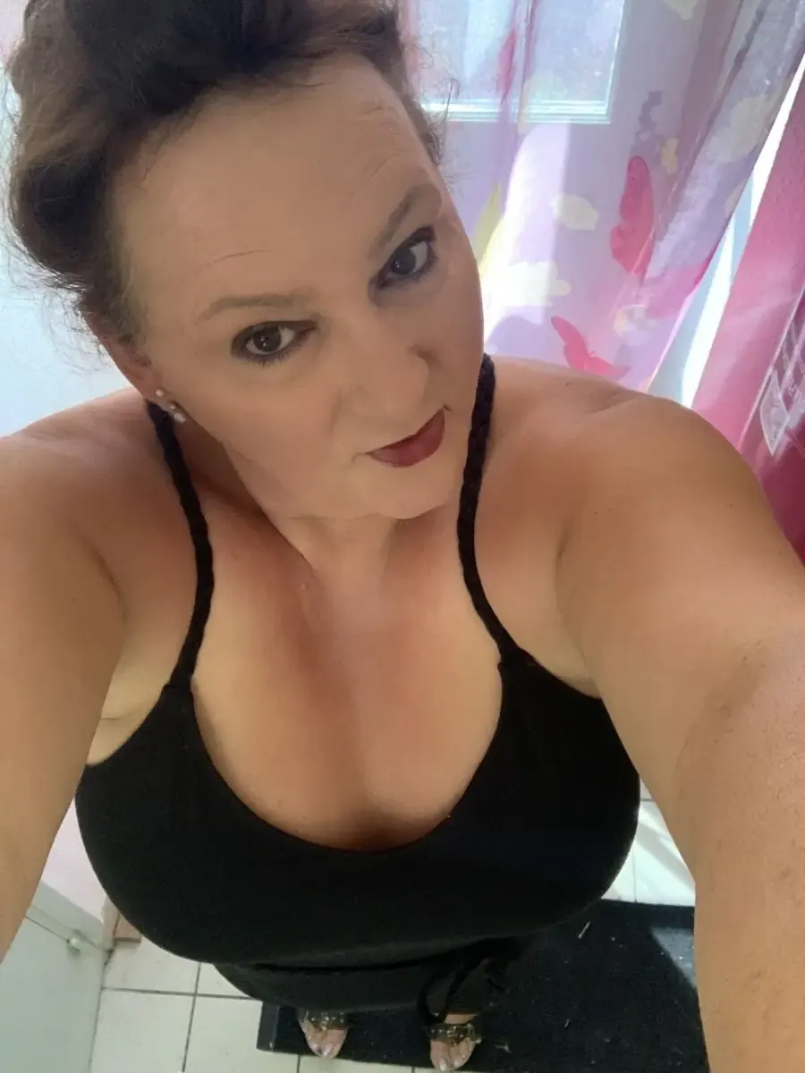 Nathalie, femme trans à Trévol - photo de profil