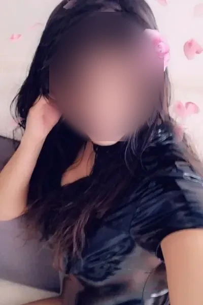 Photo de Rania, femme trans à Saint-André-les-Vergers