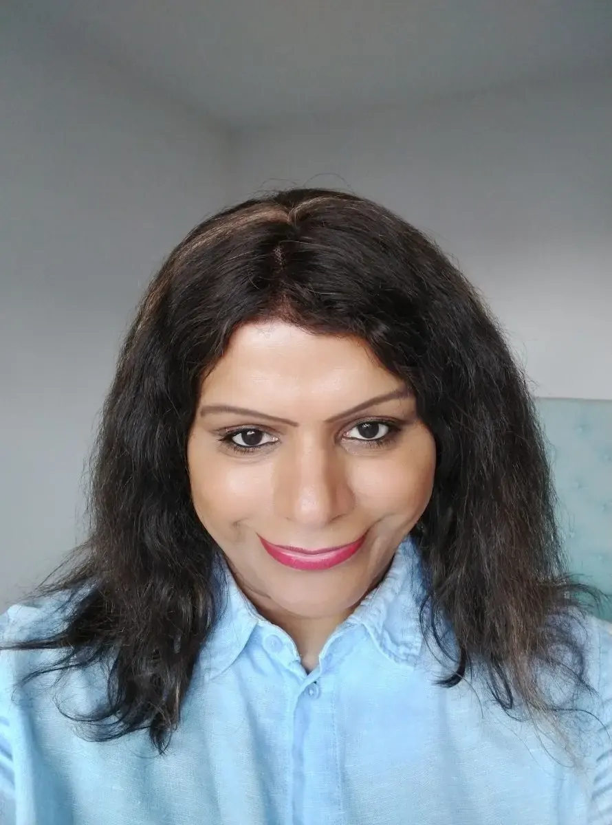 Amira, femme trans à Saint-Étienne - photo de profil