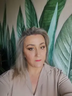 Emilia, femme trans à Ébreuil - photo de profil